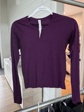 Lululemon Long-Sleeve Crewneck Top - Purple sz